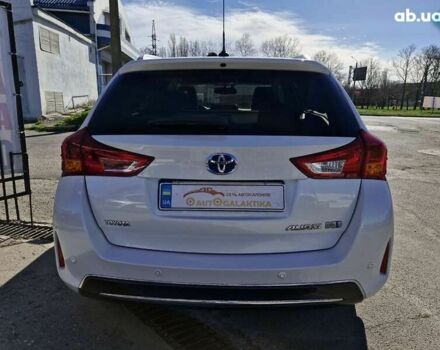 Тойота Ауріс, об'ємом двигуна 0 л та пробігом 156 тис. км за 13999 $, фото 4 на Automoto.ua