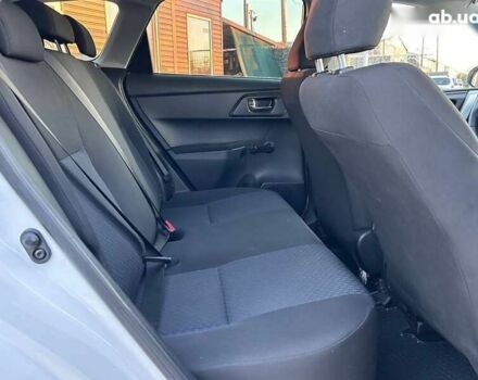 Тойота Аурис, объемом двигателя 1.4 л и пробегом 195 тыс. км за 8999 $, фото 21 на Automoto.ua