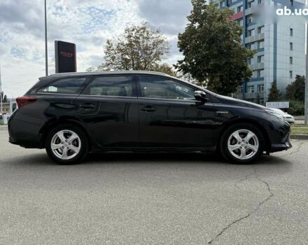 Тойота Аурис, объемом двигателя 0 л и пробегом 165 тыс. км за 15900 $, фото 7 на Automoto.ua