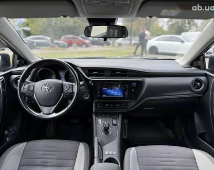 Тойота Ауріс, об'ємом двигуна 0 л та пробігом 165 тис. км за 16900 $, фото 9 на Automoto.ua