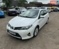 Тойота Аурис, объемом двигателя 0 л и пробегом 242 тыс. км за 11999 $, фото 1 на Automoto.ua