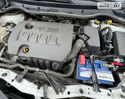 Тойота Аурис, объемом двигателя 1.6 л и пробегом 134 тыс. км за 12500 $, фото 47 на Automoto.ua