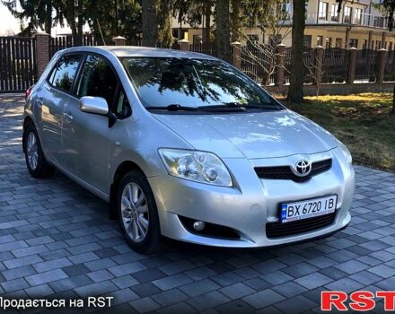 Тойота Ауріс, об'ємом двигуна 16 л та пробігом 168 тис. км за 7300 $, фото 1 на Automoto.ua