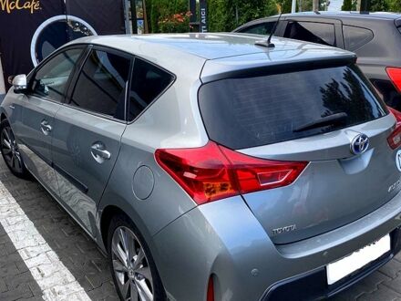 Тойота Ауріс, об'ємом двигуна 1.8 л та пробігом 284 тис. км за 13700 $, фото 1 на Automoto.ua