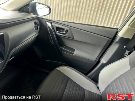Тойота Аурис, объемом двигателя 1.5 л и пробегом 0 тыс. км за 3000 $, фото 1 на Automoto.ua