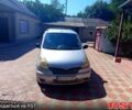 Серый Тойота Аурис, объемом двигателя 1.3 л и пробегом 205 тыс. км за 3900 $, фото 2 на Automoto.ua