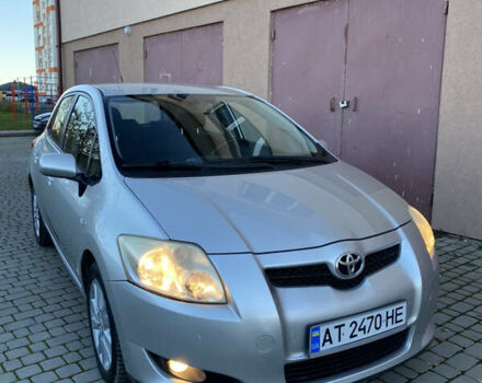 Серый Тойота Аурис, объемом двигателя 2 л и пробегом 233 тыс. км за 5800 $, фото 1 на Automoto.ua