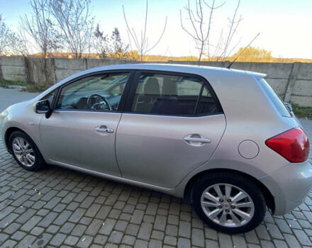 Серый Тойота Аурис, объемом двигателя 2 л и пробегом 233 тыс. км за 5800 $, фото 13 на Automoto.ua