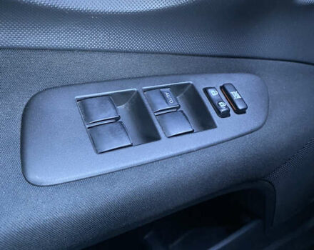 Серый Тойота Аурис, объемом двигателя 2 л и пробегом 233 тыс. км за 5800 $, фото 45 на Automoto.ua