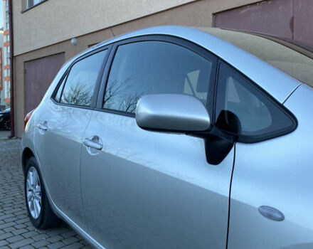 Серый Тойота Аурис, объемом двигателя 2 л и пробегом 233 тыс. км за 5800 $, фото 16 на Automoto.ua