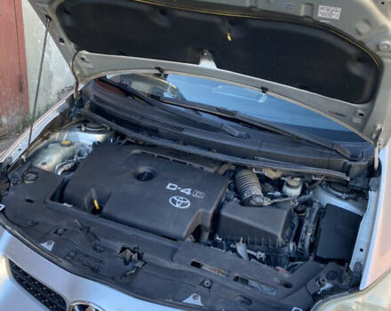 Серый Тойота Аурис, объемом двигателя 2 л и пробегом 233 тыс. км за 5800 $, фото 22 на Automoto.ua