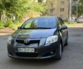 Серый Тойота Аурис, объемом двигателя 1.6 л и пробегом 208 тыс. км за 4900 $, фото 1 на Automoto.ua