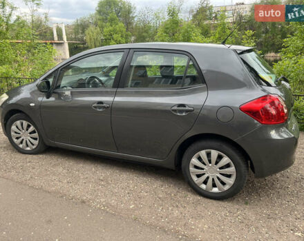 Сірий Тойота Ауріс, об'ємом двигуна 2 л та пробігом 270 тис. км за 6200 $, фото 5 на Automoto.ua