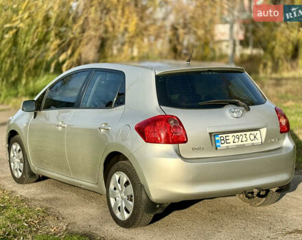 Серый Тойота Аурис, объемом двигателя 1.6 л и пробегом 265 тыс. км за 5800 $, фото 6 на Automoto.ua