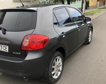 Серый Тойота Аурис, объемом двигателя 0 л и пробегом 267 тыс. км за 3000 $, фото 2 на Automoto.ua