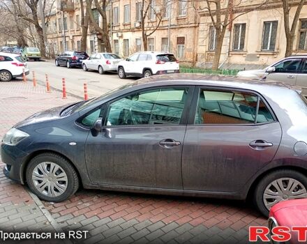 Серый Тойота Аурис, объемом двигателя 1.6 л и пробегом 202 тыс. км за 5500 $, фото 3 на Automoto.ua