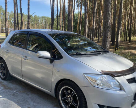 Серый Тойота Аурис, объемом двигателя 1.6 л и пробегом 189 тыс. км за 5300 $, фото 7 на Automoto.ua