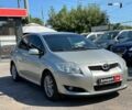 Сірий Тойота Ауріс, об'ємом двигуна 1.4 л та пробігом 221 тис. км за 6930 $, фото 2 на Automoto.ua