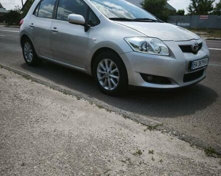 Тойота Аурис 2007 в Кропивницком (Кировограде) на Automoto.ua Серый Тойота Аурис, объемом двигателя 2 л и пробегом 300 тыс. км за 5800 $, фото 1 на Automoto.ua