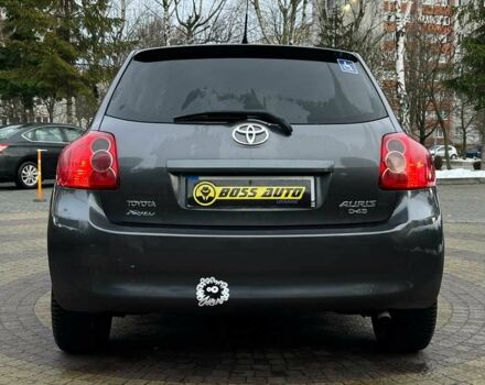 Сірий Тойота Ауріс, об'ємом двигуна 1.4 л та пробігом 264 тис. км за 6999 $, фото 5 на Automoto.ua