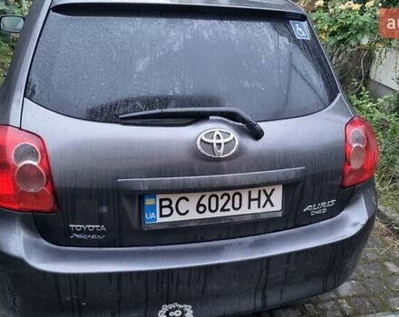 Серый Тойота Аурис, объемом двигателя 1.4 л и пробегом 257 тыс. км за 6800 $, фото 3 на Automoto.ua