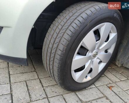 Сірий Тойота Ауріс, об'ємом двигуна 1.6 л та пробігом 226 тис. км за 6850 $, фото 16 на Automoto.ua