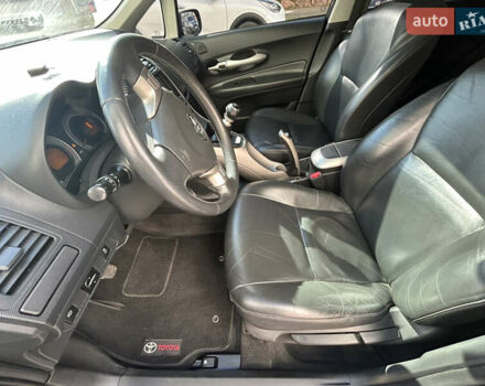 Тойота Аурис 2007 в Киеве на Automoto.ua Серый Тойота Аурис, объемом двигателя 2.2 л и пробегом 250 тыс. км за 7000 $, фото 26 на Automoto.ua