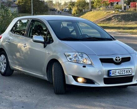 Серый Тойота Аурис, объемом двигателя 1.4 л и пробегом 250 тыс. км за 6350 $, фото 7 на Automoto.ua