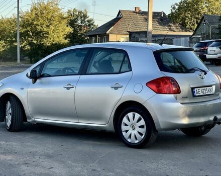 Серый Тойота Аурис, объемом двигателя 1.4 л и пробегом 250 тыс. км за 6350 $, фото 11 на Automoto.ua