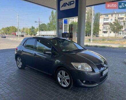 Сірий Тойота Ауріс, об'ємом двигуна 2.23 л та пробігом 266 тис. км за 7100 $, фото 4 на Automoto.ua