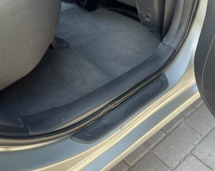 Серый Тойота Аурис, объемом двигателя 2 л и пробегом 233 тыс. км за 5683 $, фото 16 на Automoto.ua