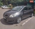 Серый Тойота Аурис, объемом двигателя 1.6 л и пробегом 193 тыс. км за 6750 $, фото 1 на Automoto.ua