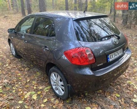 Серый Тойота Аурис, объемом двигателя 1.6 л и пробегом 226 тыс. км за 6500 $, фото 4 на Automoto.ua