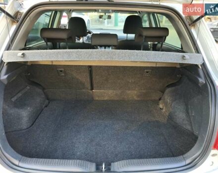 Сірий Тойота Ауріс, об'ємом двигуна 1.6 л та пробігом 226 тис. км за 6850 $, фото 18 на Automoto.ua