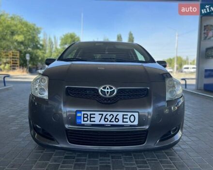 Сірий Тойота Ауріс, об'ємом двигуна 2.23 л та пробігом 266 тис. км за 7100 $, фото 2 на Automoto.ua