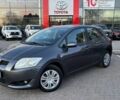 Серый Тойота Аурис, объемом двигателя 1.4 л и пробегом 242 тыс. км за 7300 $, фото 1 на Automoto.ua