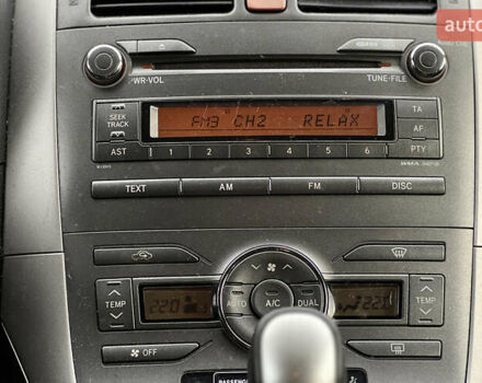 Серый Тойота Аурис, объемом двигателя 1.36 л и пробегом 264 тыс. км за 6999 $, фото 11 на Automoto.ua