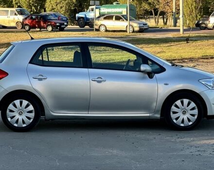 Серый Тойота Аурис, объемом двигателя 1.4 л и пробегом 250 тыс. км за 6350 $, фото 15 на Automoto.ua