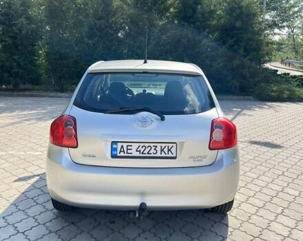Сірий Тойота Ауріс, об'ємом двигуна 1.36 л та пробігом 270 тис. км за 6200 $, фото 1 на Automoto.ua