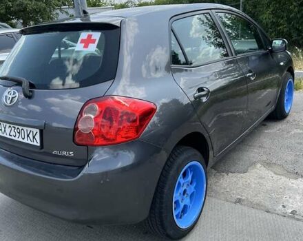 Серый Тойота Аурис, объемом двигателя 1.4 л и пробегом 265 тыс. км за 6199 $, фото 1 на Automoto.ua