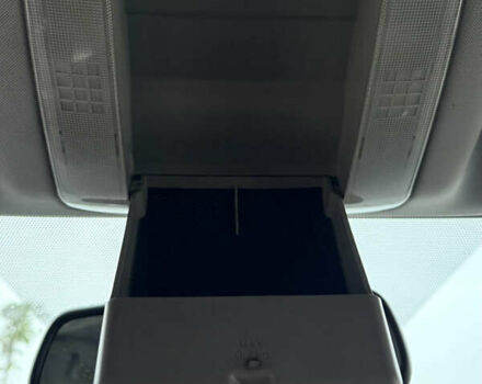 Сірий Тойота Ауріс, об'ємом двигуна 2 л та пробігом 219 тис. км за 6999 $, фото 18 на Automoto.ua