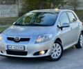 Серый Тойота Аурис, объемом двигателя 1.4 л и пробегом 250 тыс. км за 6350 $, фото 2 на Automoto.ua