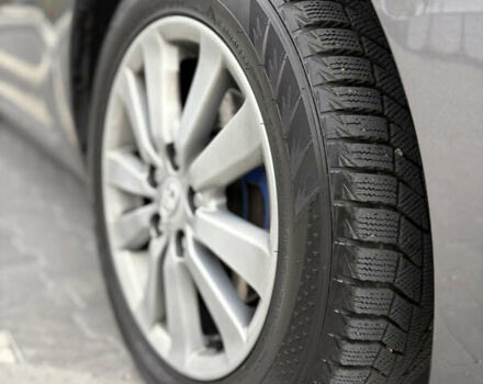 Сірий Тойота Ауріс, об'ємом двигуна 2 л та пробігом 267 тис. км за 5500 $, фото 10 на Automoto.ua