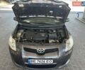 Сірий Тойота Ауріс, об'ємом двигуна 2.23 л та пробігом 266 тис. км за 7100 $, фото 30 на Automoto.ua