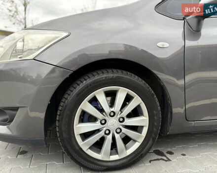 Сірий Тойота Ауріс, об'ємом двигуна 2 л та пробігом 267 тис. км за 5500 $, фото 13 на Automoto.ua
