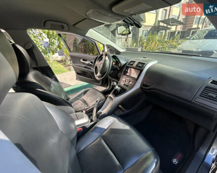 Тойота Аурис 2007 в Киеве на Automoto.ua Серый Тойота Аурис, объемом двигателя 2.2 л и пробегом 250 тыс. км за 7000 $, фото 40 на Automoto.ua