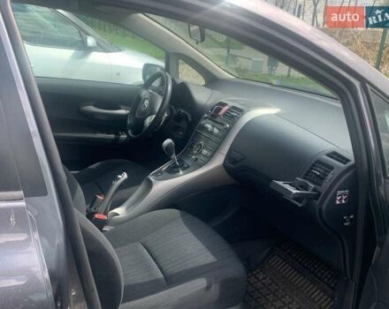 Сірий Тойота Ауріс, об'ємом двигуна 1.6 л та пробігом 170 тис. км за 6500 $, фото 7 на Automoto.ua