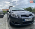 Серый Тойота Аурис, объемом двигателя 1.4 л и пробегом 274 тыс. км за 6500 $, фото 1 на Automoto.ua