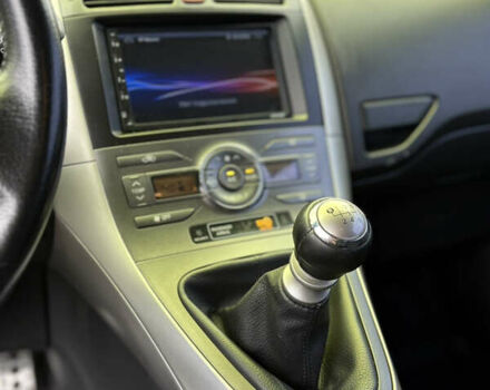 Сірий Тойота Ауріс, об'ємом двигуна 2 л та пробігом 267 тис. км за 5500 $, фото 26 на Automoto.ua