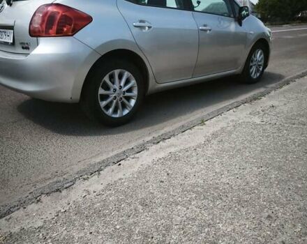 Тойота Аурис 2007 в Кропивницком (Кировограде) на Automoto.ua Серый Тойота Аурис, объемом двигателя 2 л и пробегом 300 тыс. км за 5800 $, фото 2 на Automoto.ua